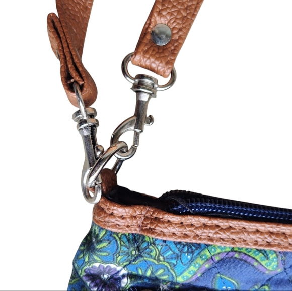 Stone Mountain Blue Floral Quilted Crossbody Vegan - Picture 2 of 4